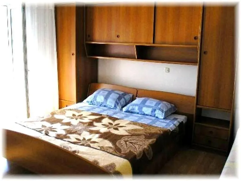 Apartment 696-7 For 4+2 Pers. In Lopar Κροατία